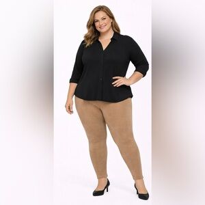 👸🏻 NWOT! SKIMS Leggings